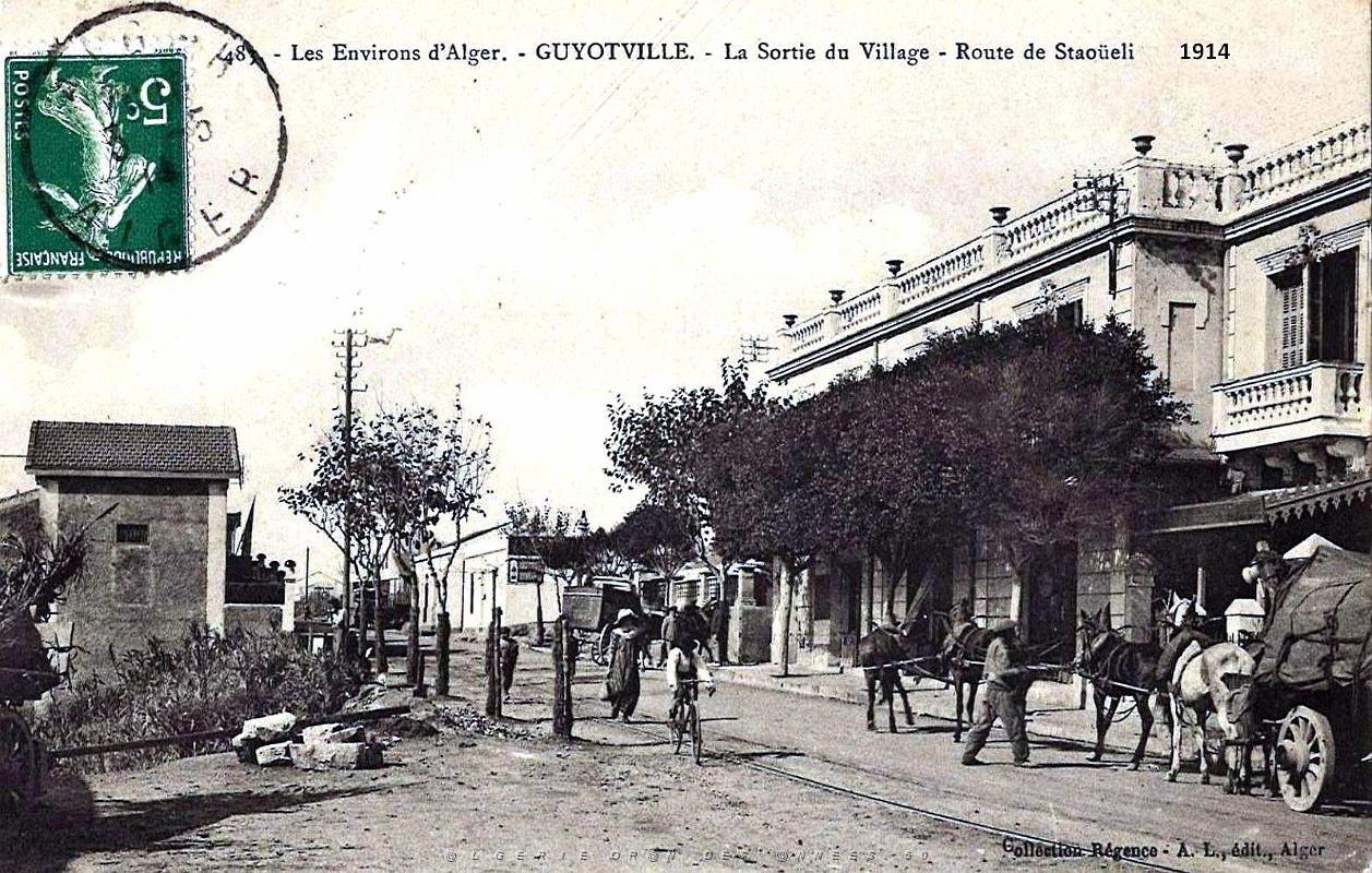 Guyotville - Route de Staoueli - 1914.jpg